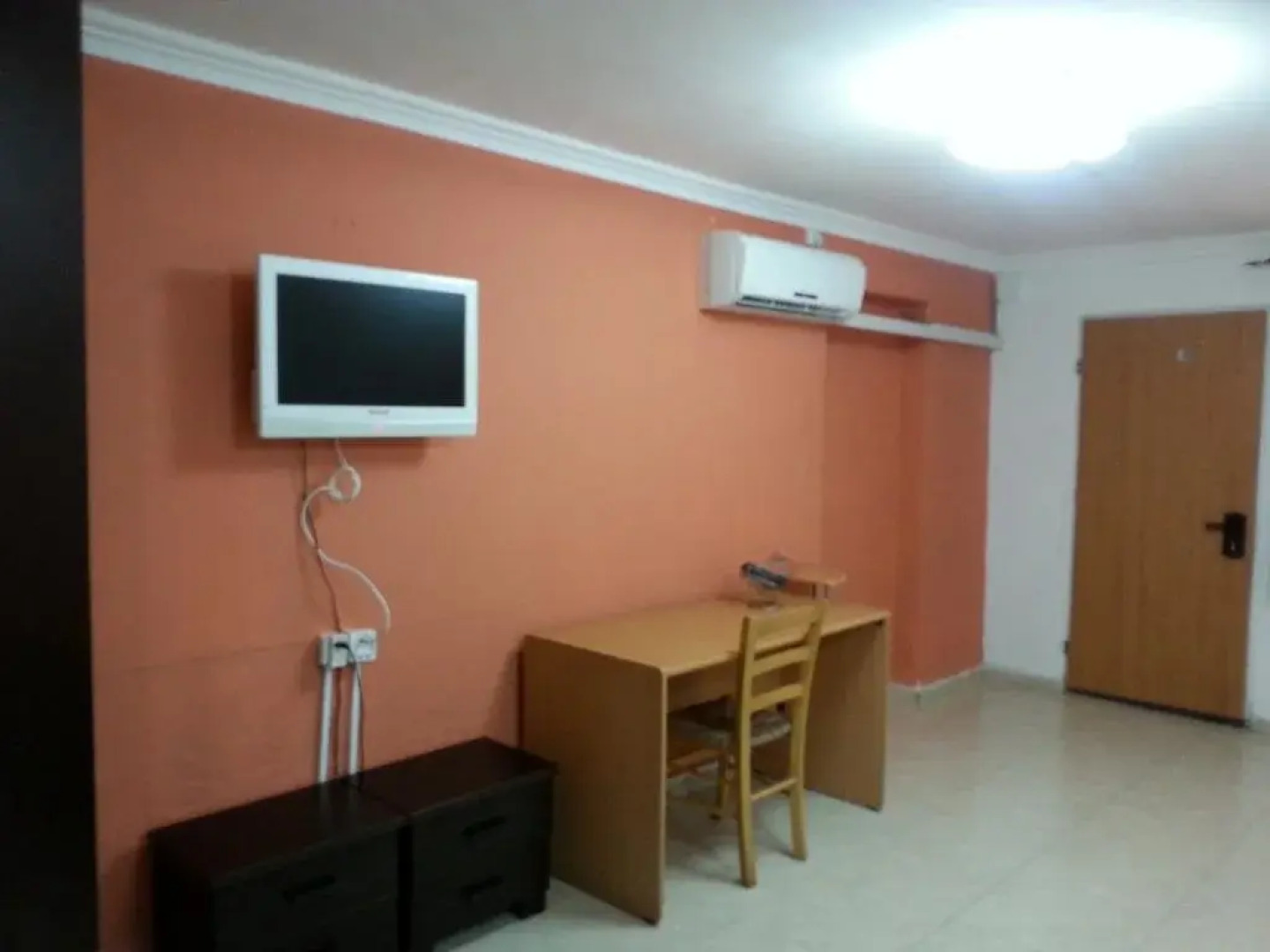 Amigo Hotel On The Beach