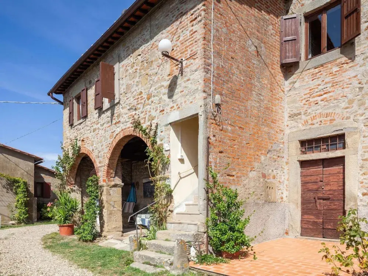 Apartment Tuscany Near Pratomagno Mountain