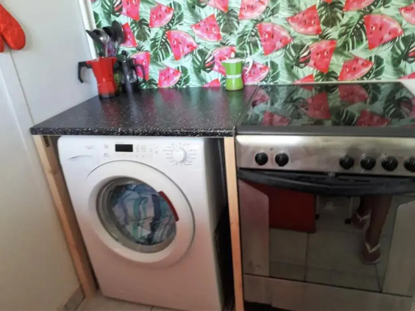 Painter's house by the beach