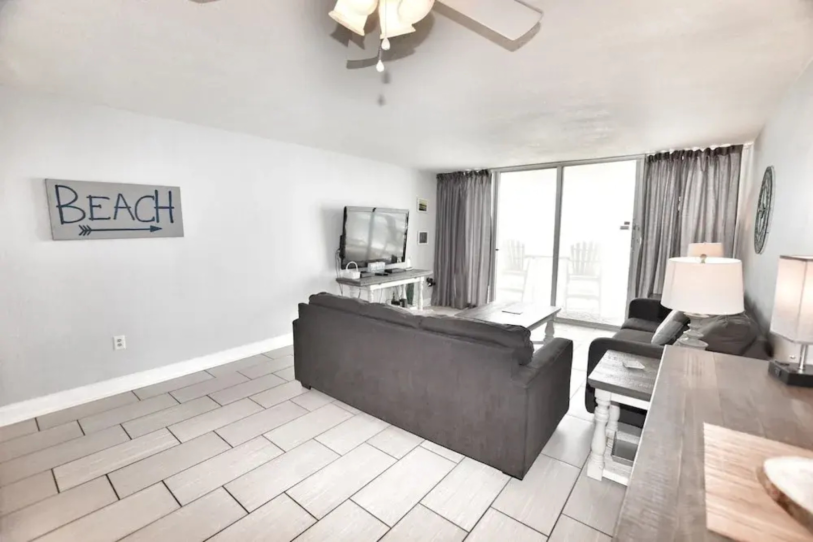 0503 Waters Edge Resort 1 Bedroom Condo by Redawning