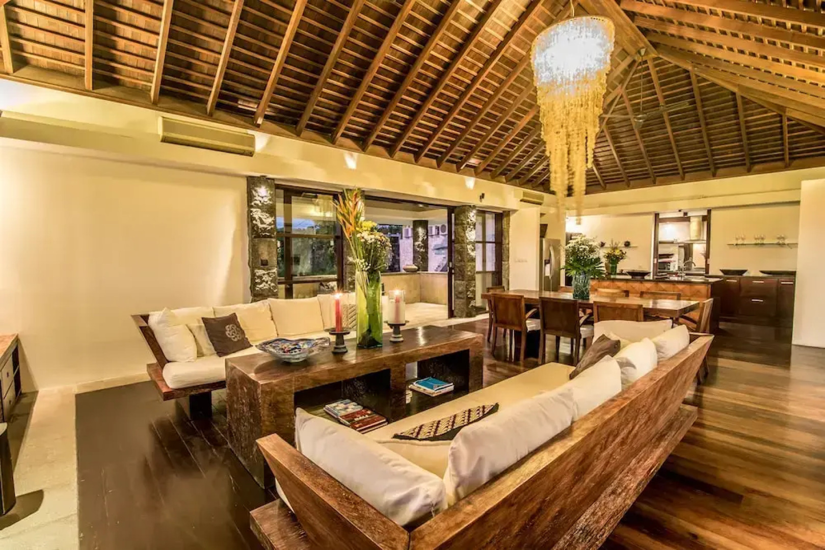 Absolute Cliff Front Pandawa Beach Villa