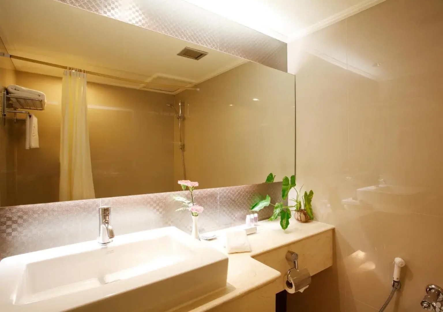 Centara Hotel Hat Yai