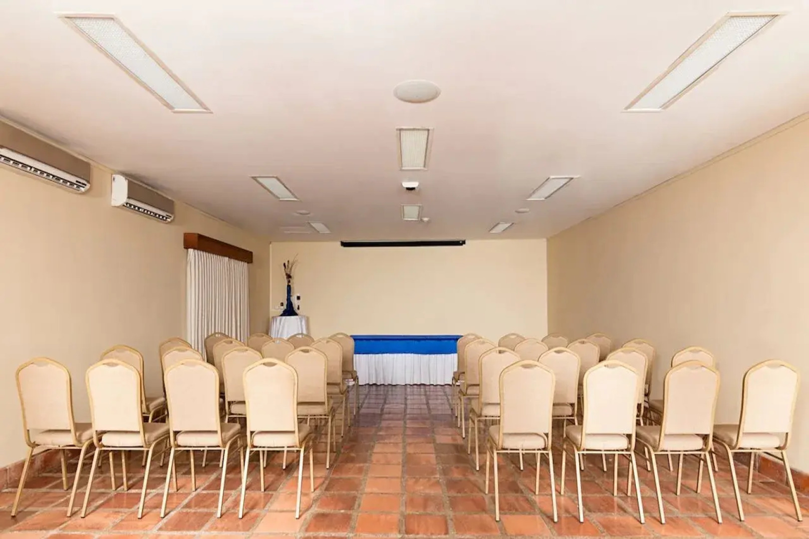 Fiesta Resort Central Pacific - All Inclusive