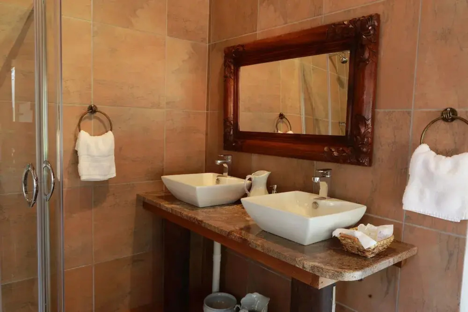 Woodlands Game Lodge