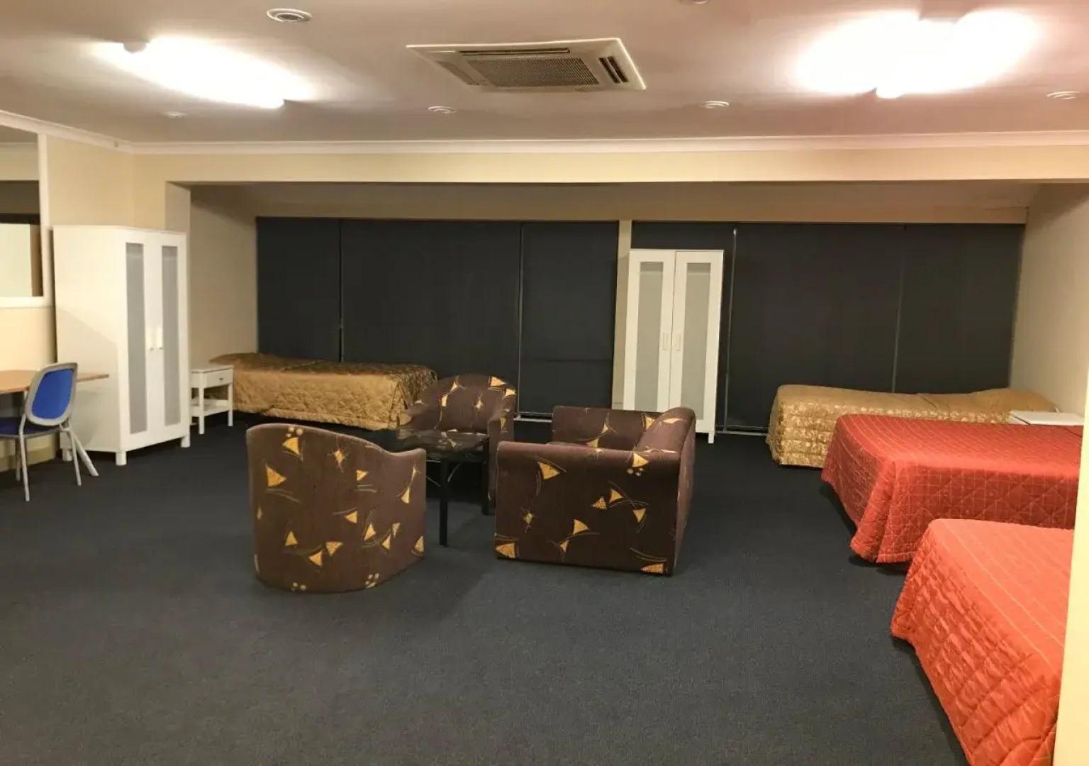 Killara Hotel & Suites