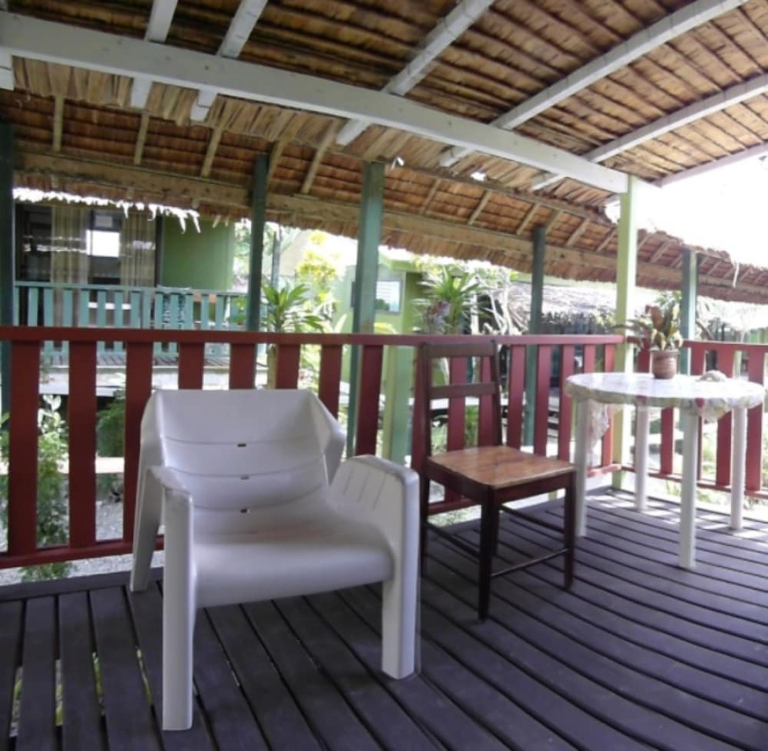 Agnes Gateway Hotel