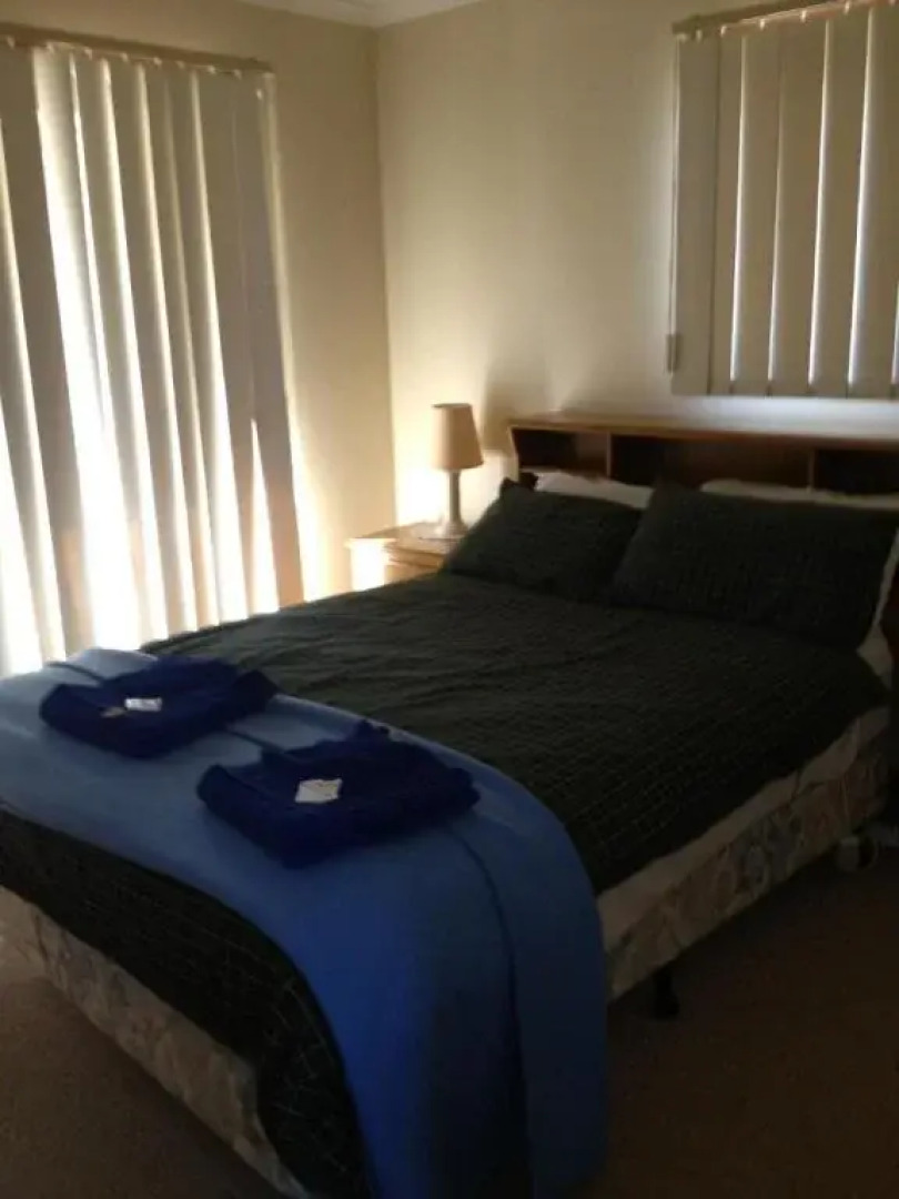 Parndana Hotel Cabins