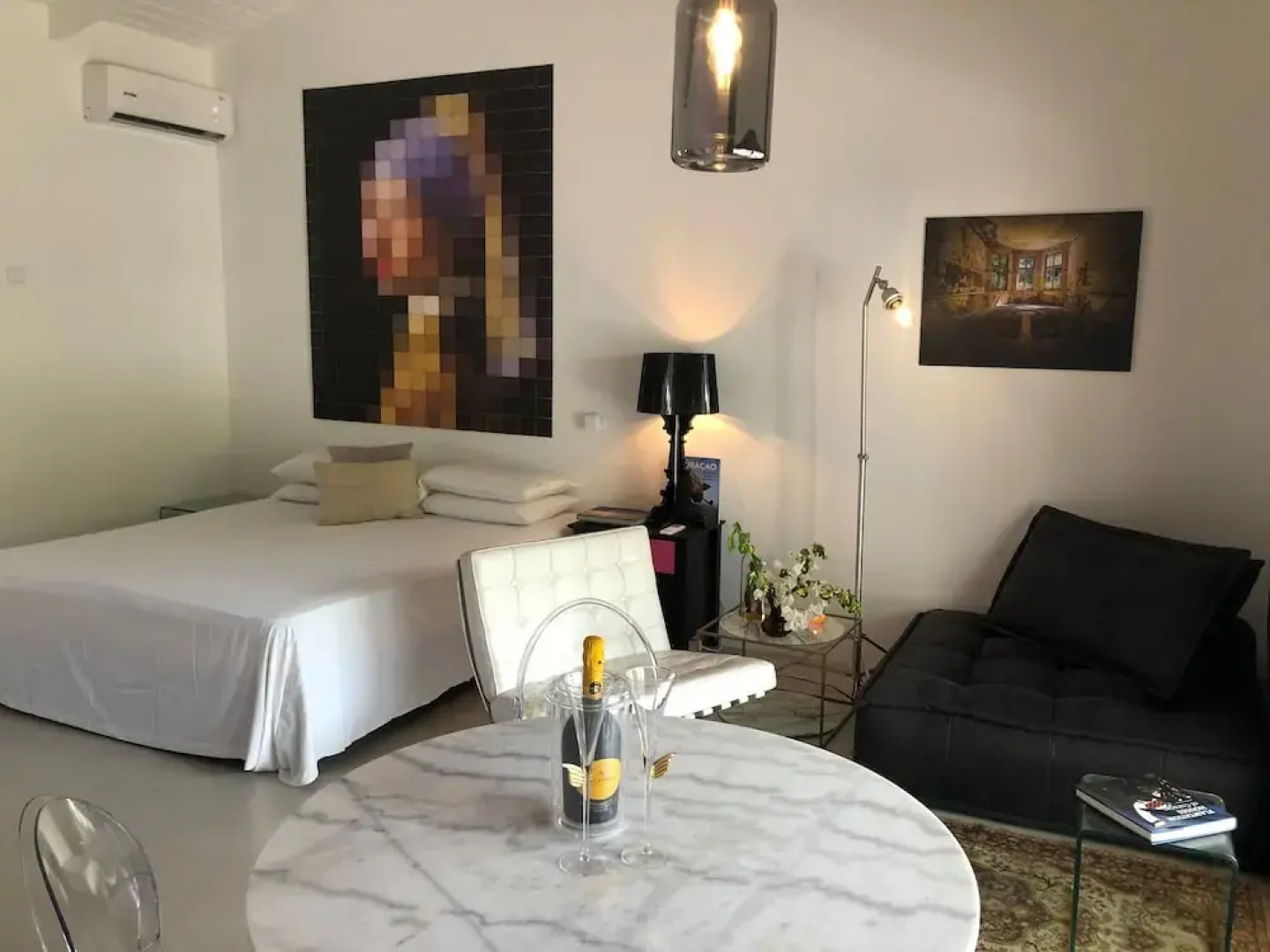 THUISHAVEN adults-only boutique resort