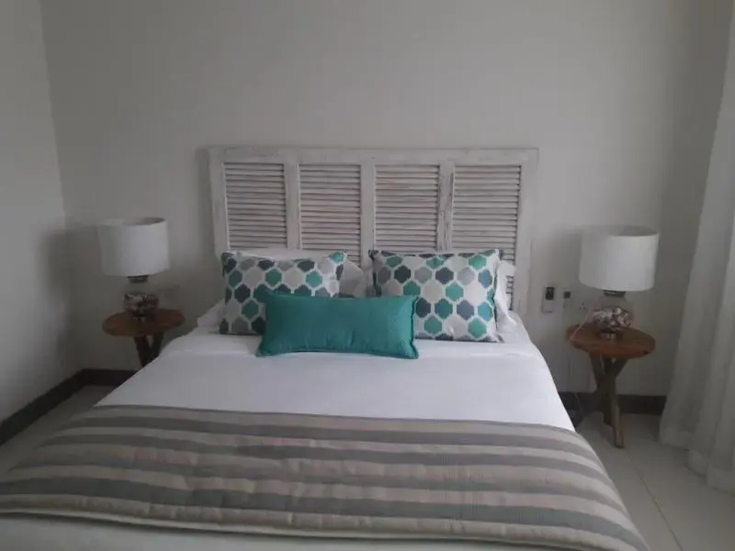 L'Escale Beachfront Luxury Suite By Dream Escapes