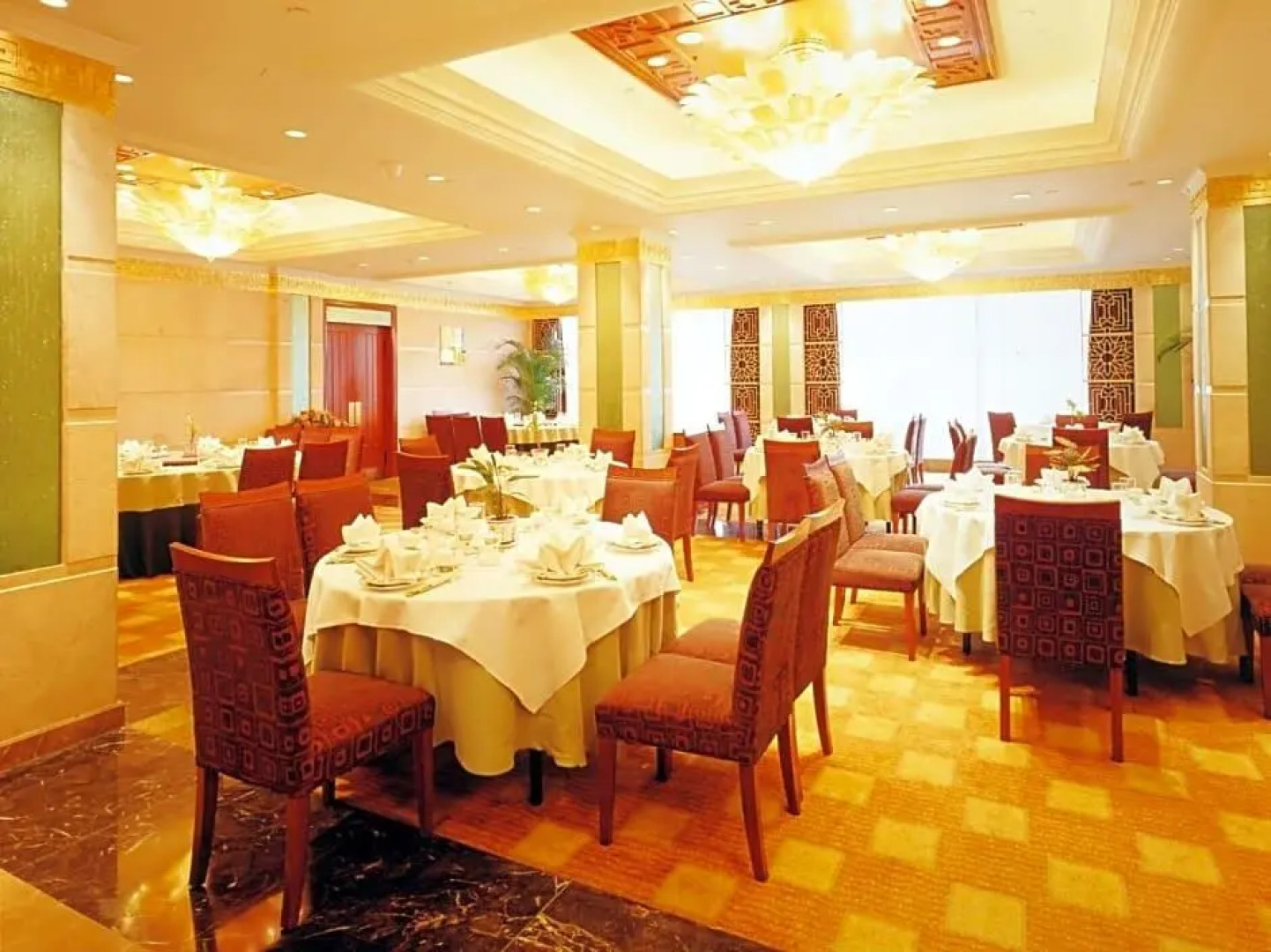 J.J. Pearl Hotel Bengbu