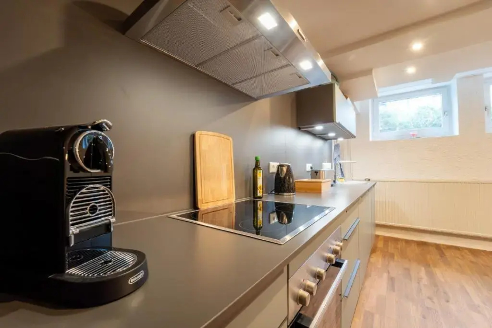 dreamcation - Ehemalige Pfarrer- & Souterrain Wohnung, 3D-Tour, Terrasse, Garten, BBQ