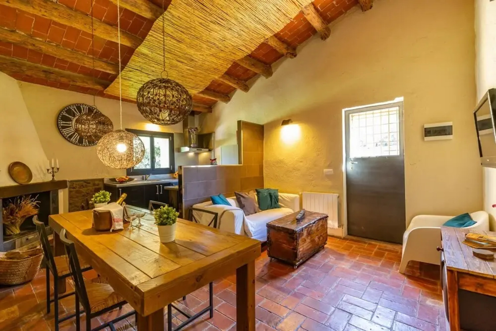 Apartment With 2 Bedrooms in Madremaya, With Wonderful Mountain View, Pool Access and Wifi - 30 km From the Beach