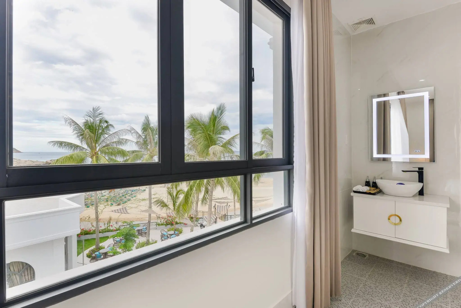 Seaside Boutique Resort Quy Nhon