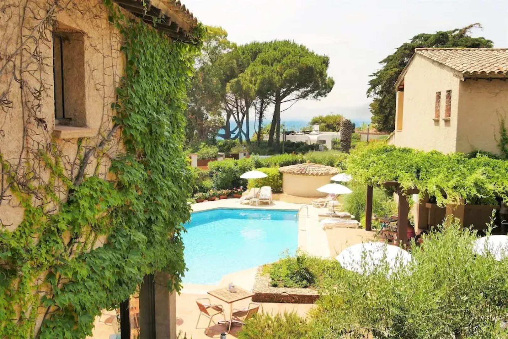 Les Moulins De Paillas