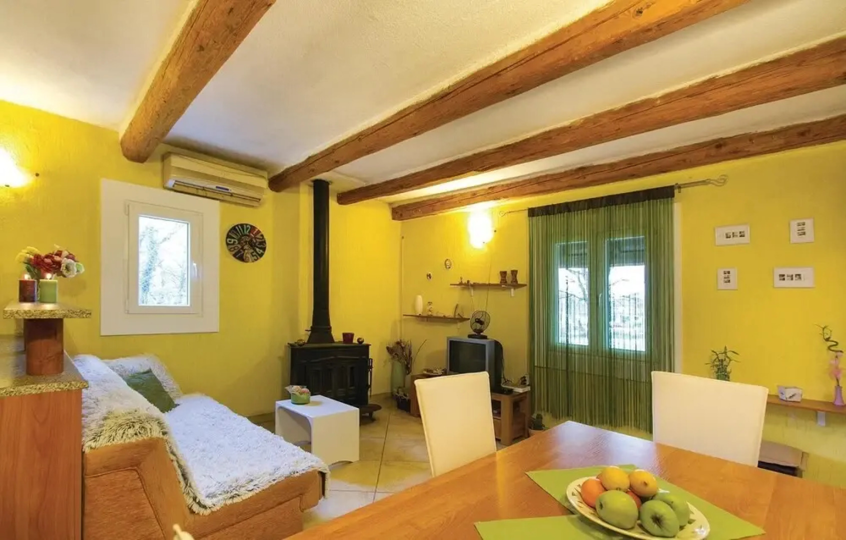 Nice Home in Kanfanar With Wifi and 2 Bedrooms