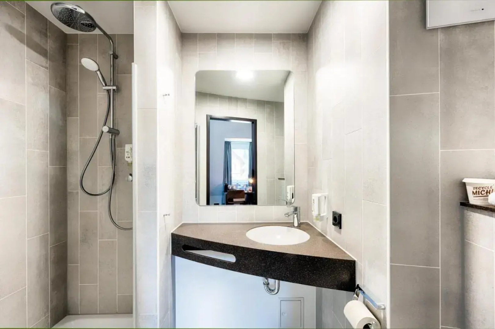 B&B HOTEL Gießen-City