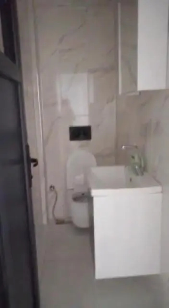 Havuz spor hamam cocukoyunalanı imkanı sunan konut