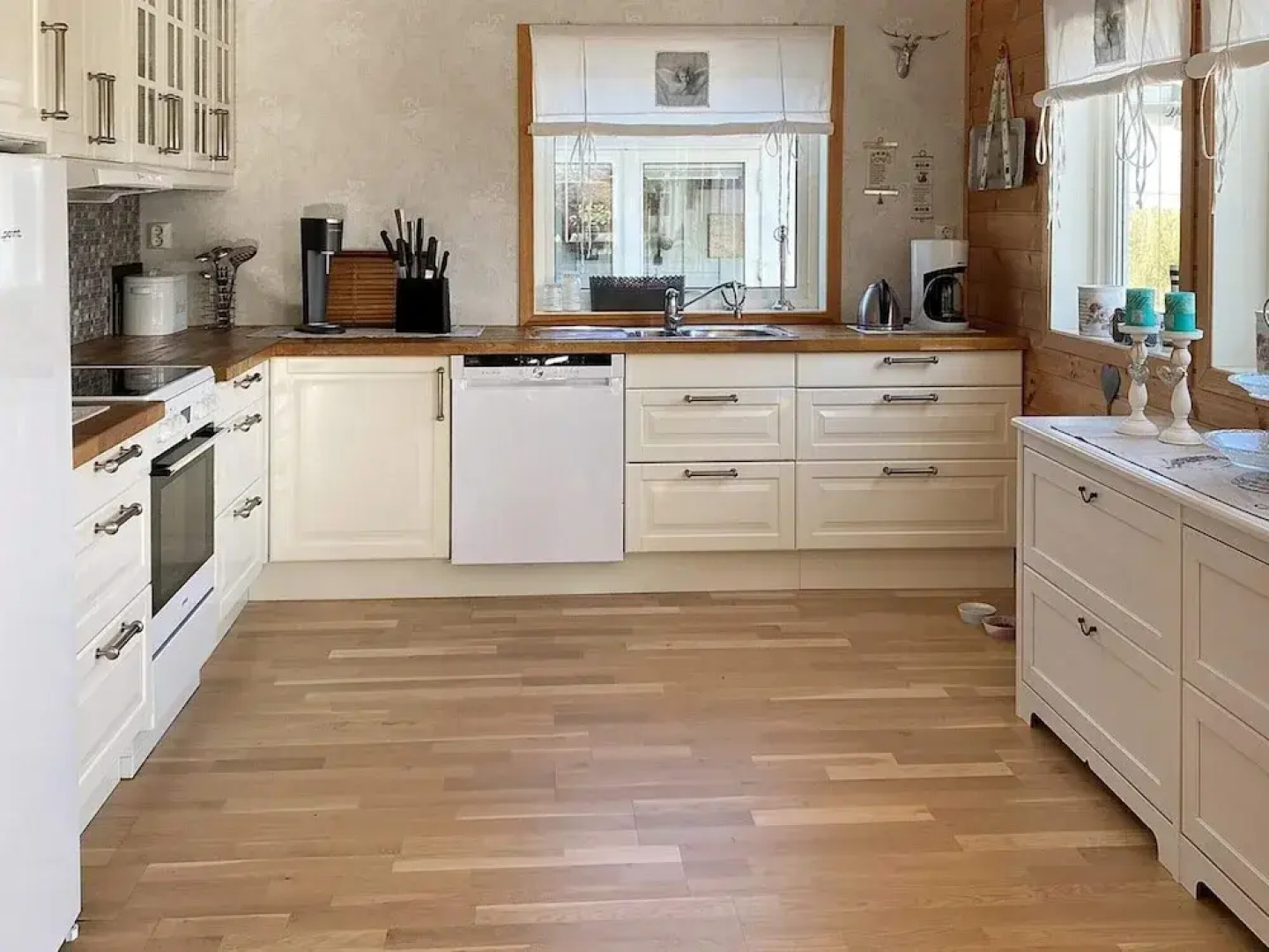 8 Person Holiday Home in Tau