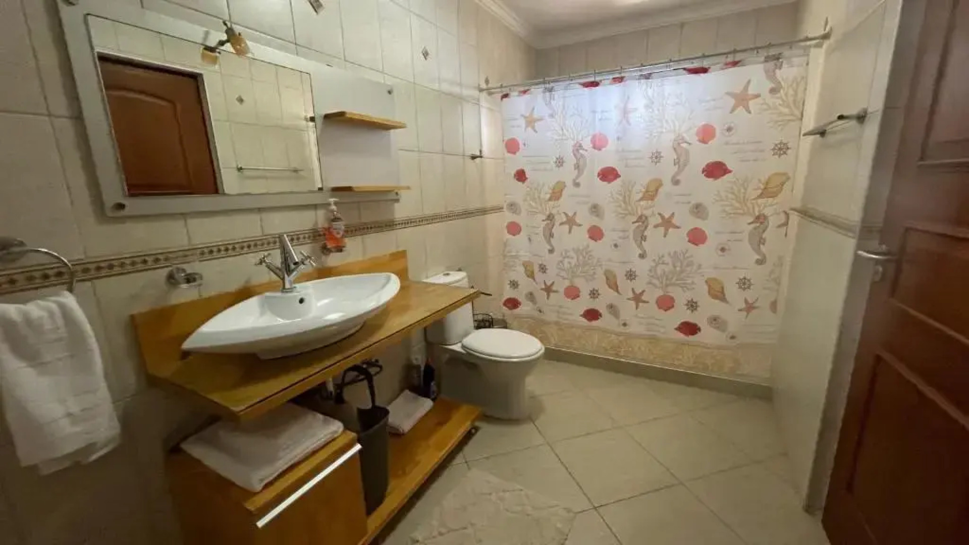 Lagun Ocean View Villa with Own Private Beach