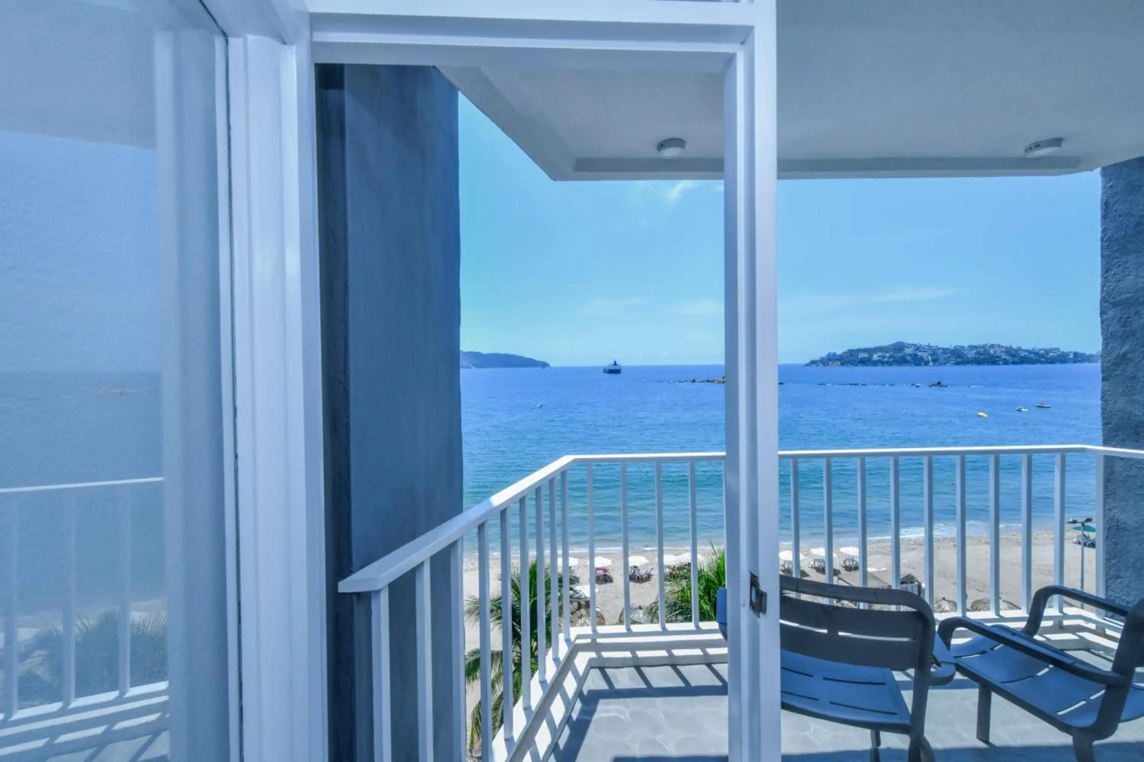 Krystal Beach Acapulco