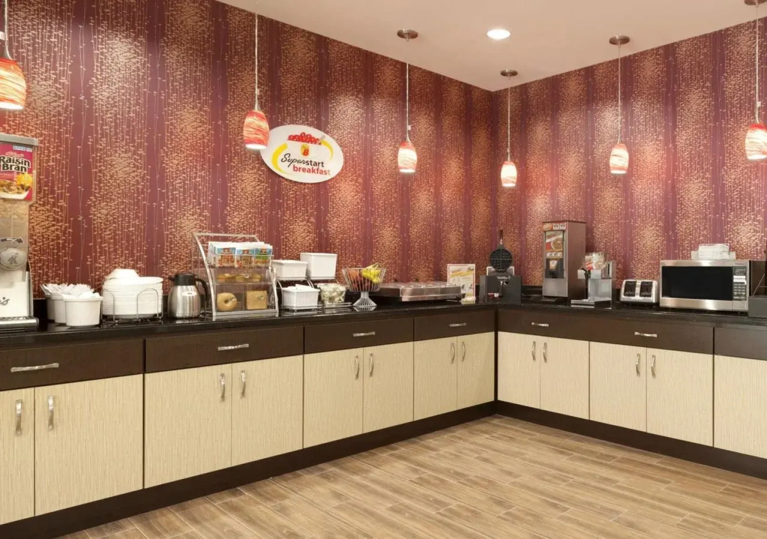 Super 8 by Wyndham Carrizo Springs