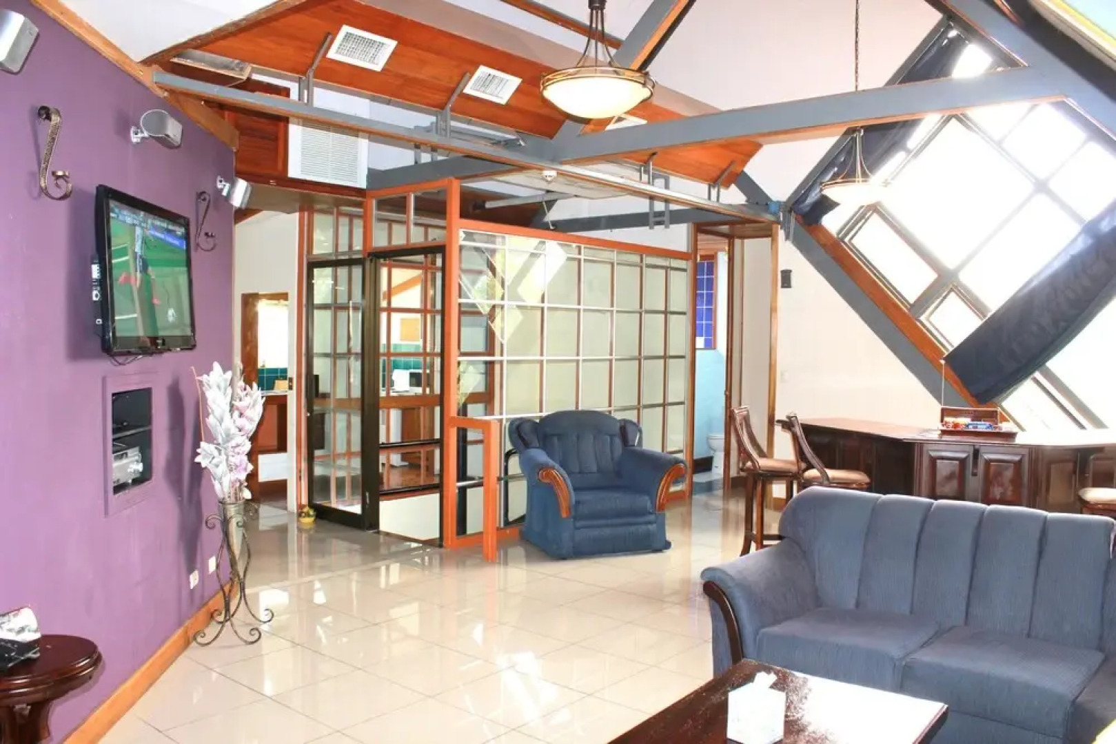 Sportsmens Lodge - Adults Only