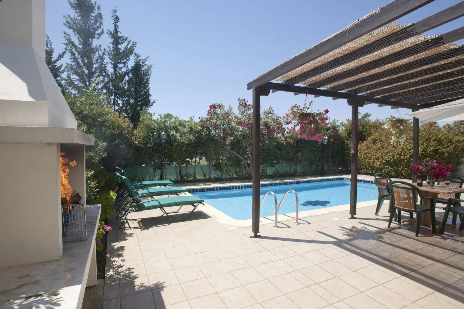 Reginas Exclusive Villas