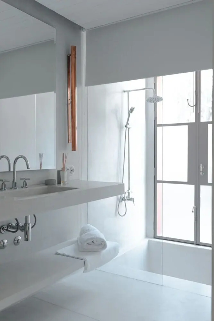 LUZ Culinary Wine Lodge