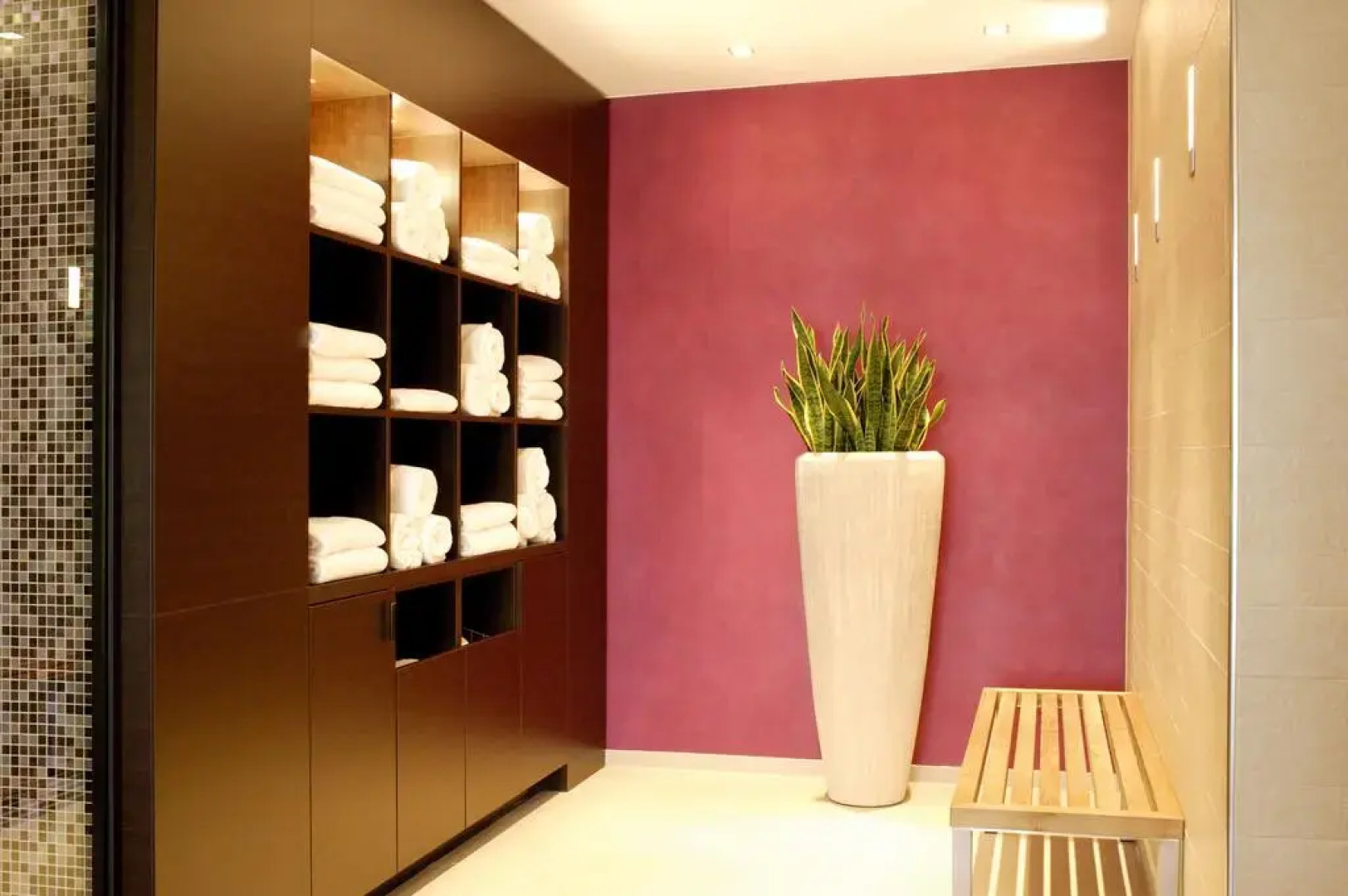 NH Stuttgart Airport