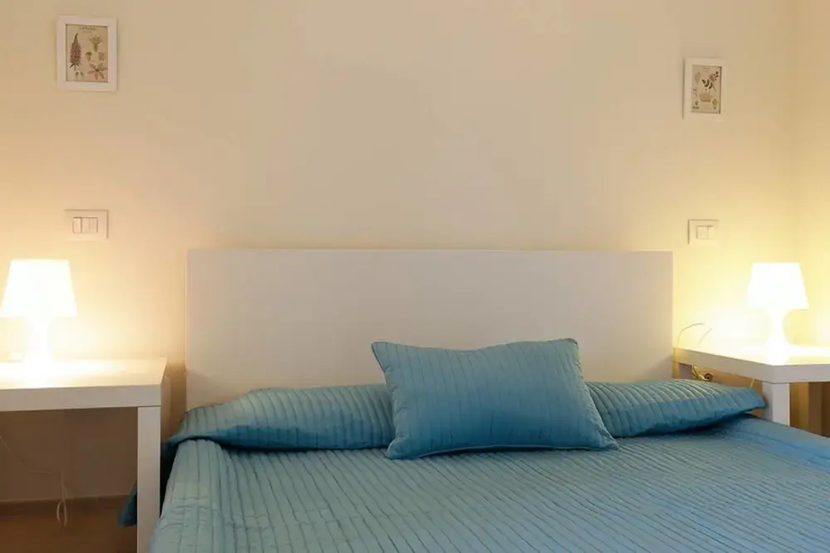 Italian Lakes 1 bed Apartment With Lake Views, Private Terrace, Wifi, Peaceful Location