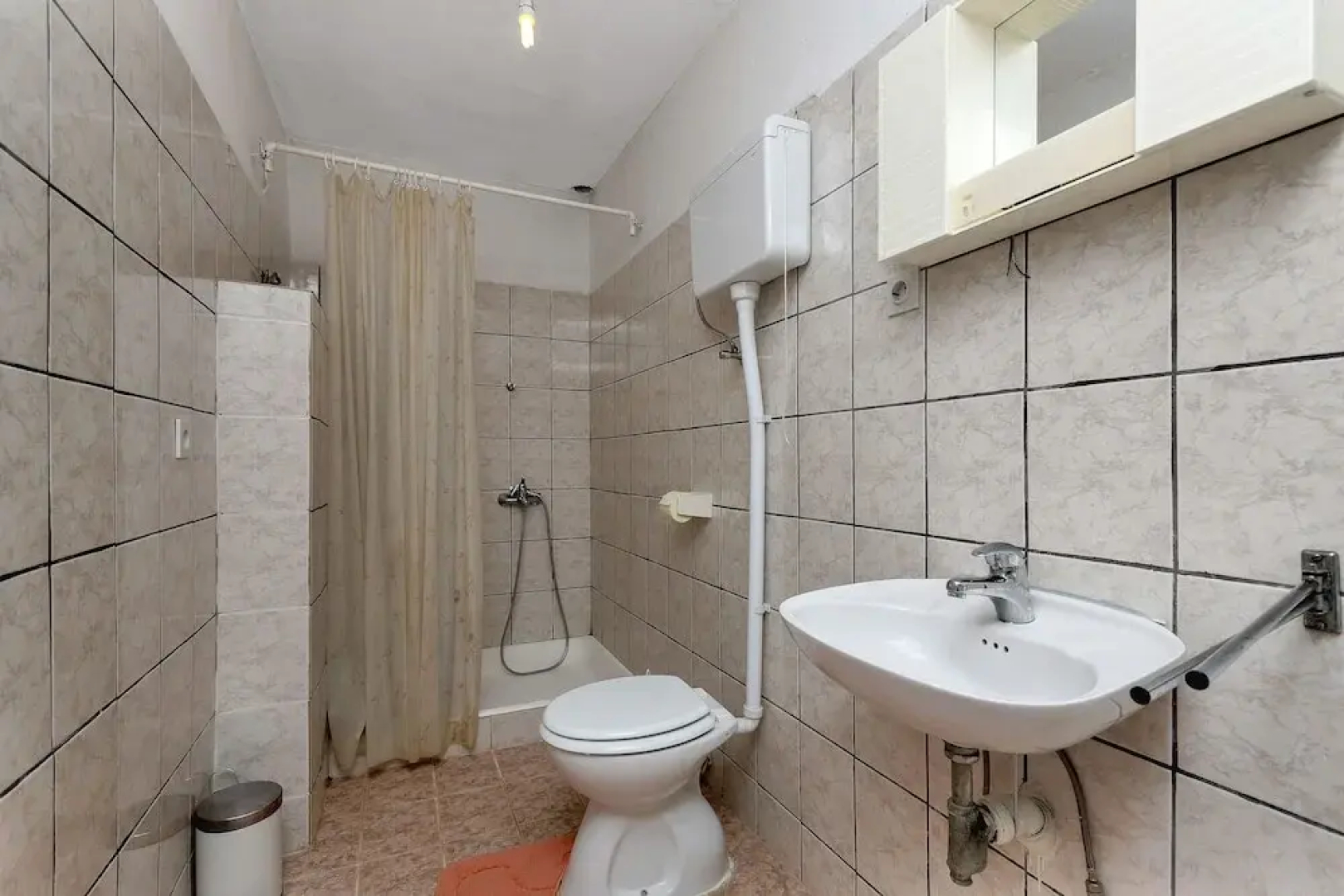 Apartments Robinzon Milivoj