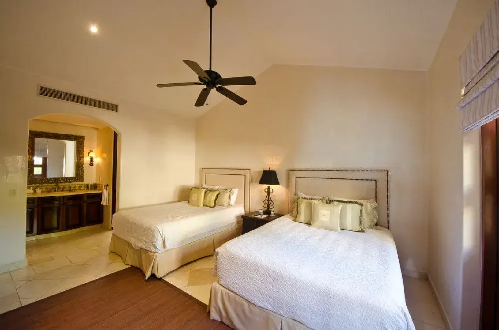 Villa Las Arenas by Cabo Villas