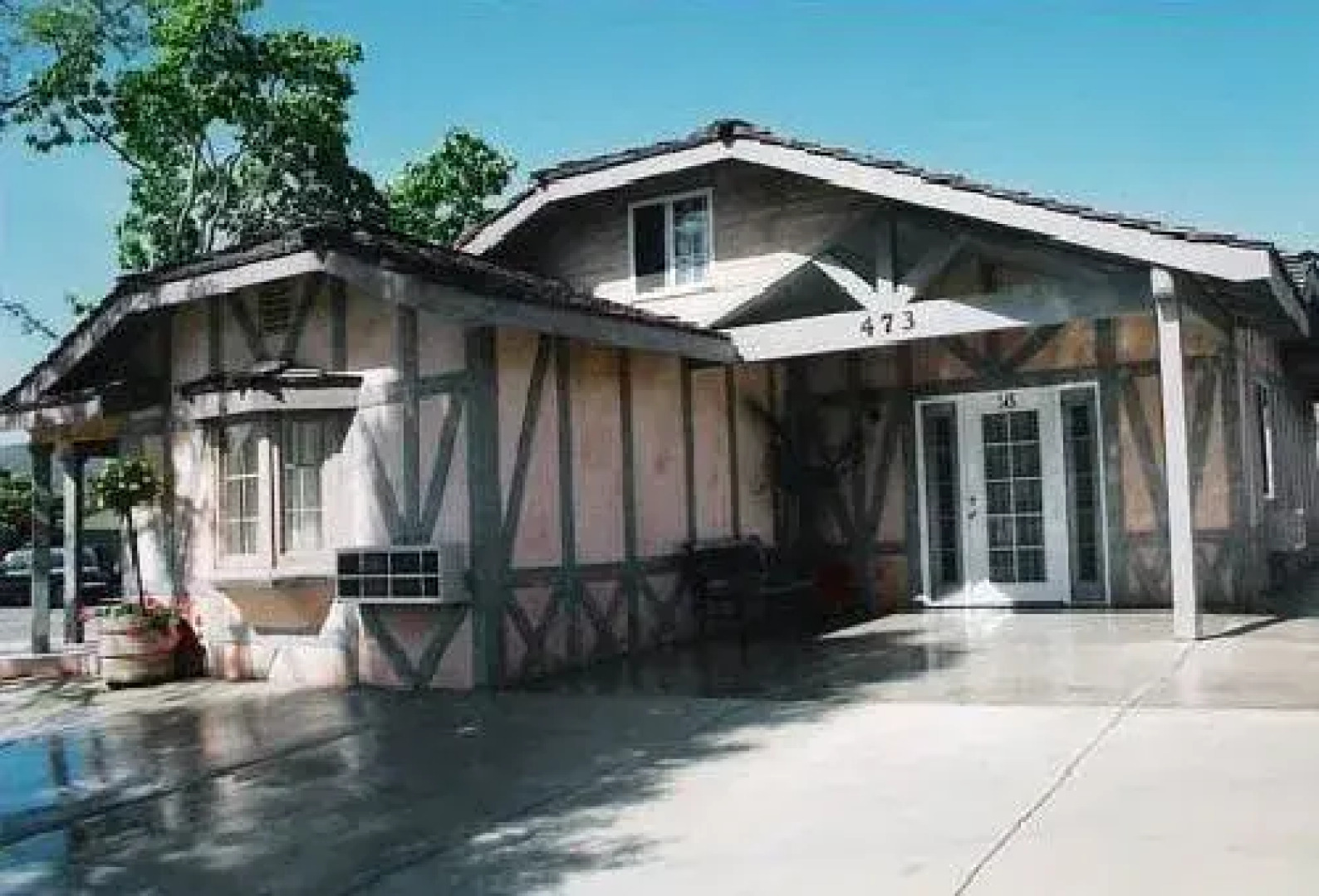 Solvang Inn and Cottages