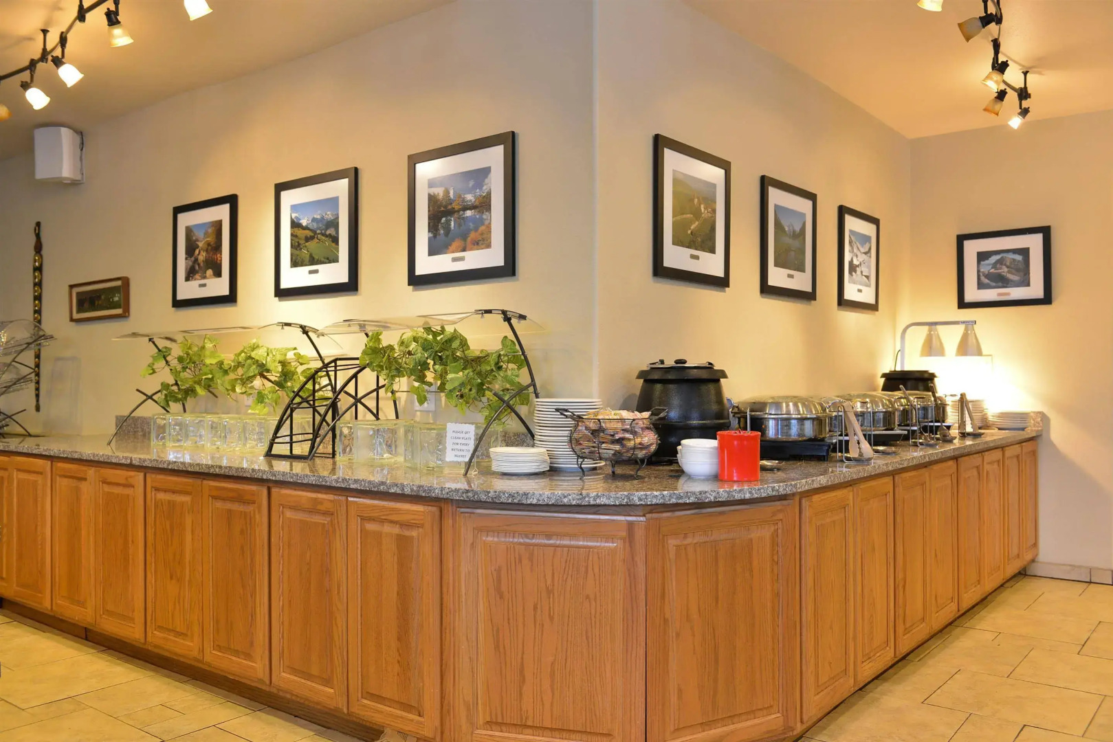 Best Western Swiss Clock Inn