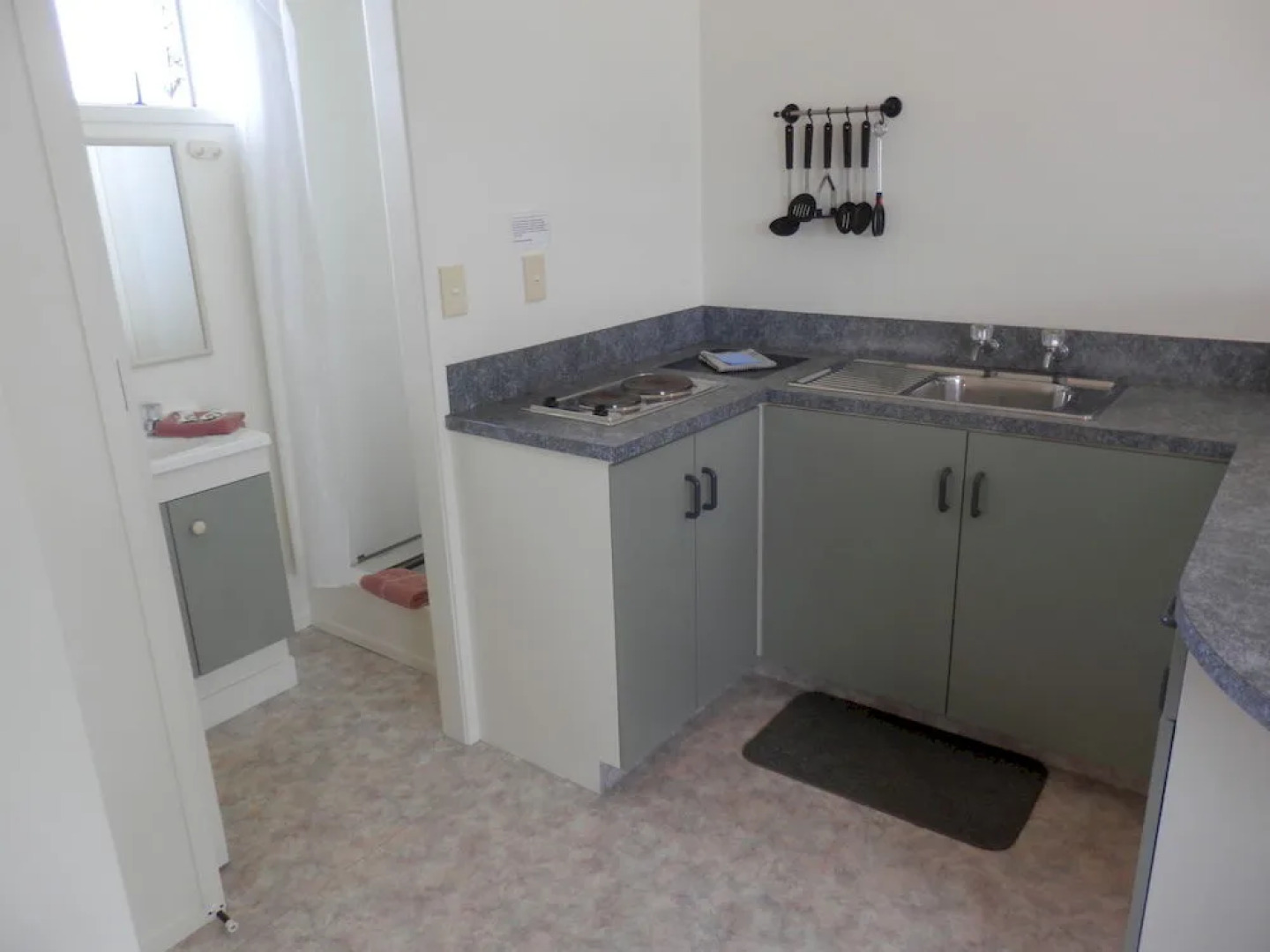 Pukenui Lodge Motel & Hostel/Backpackers