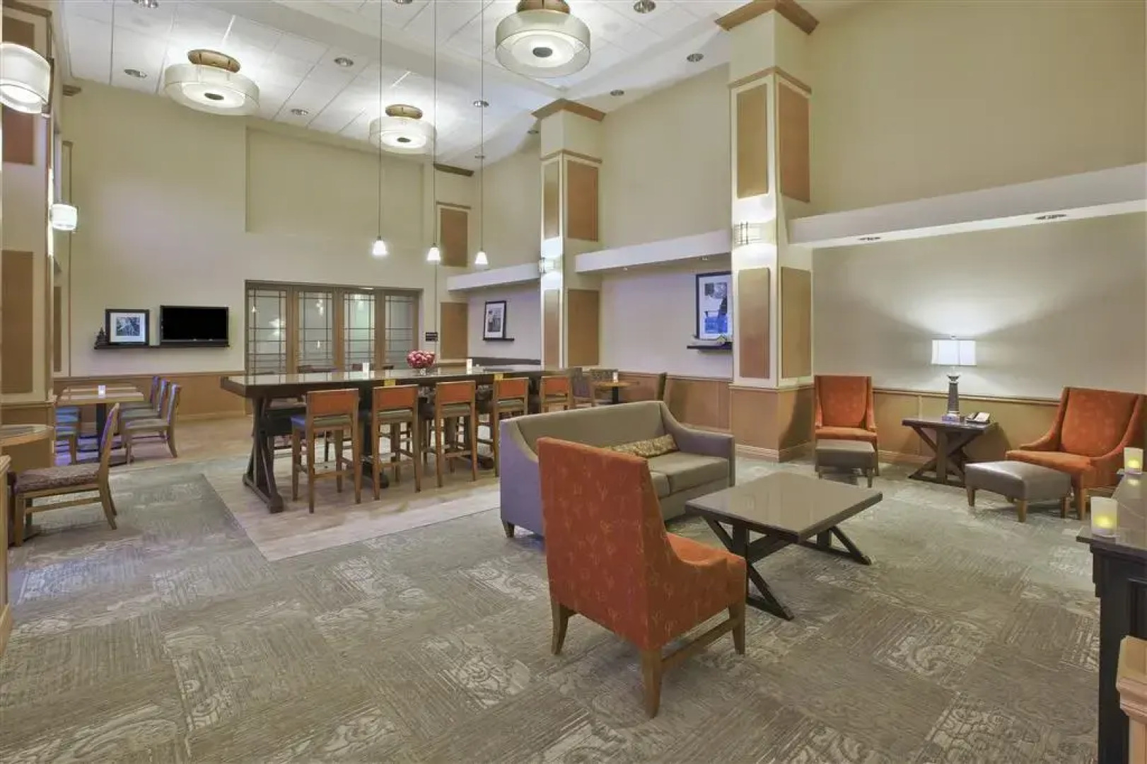 Hampton Inn Suites Plattsburgh