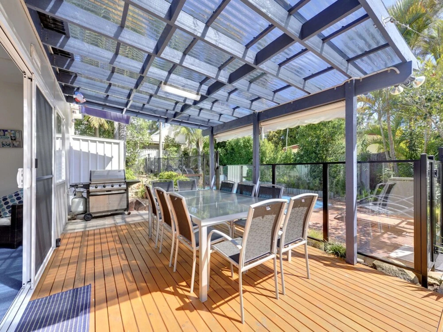 Beach and Bay, 121 Shoal Bay Road