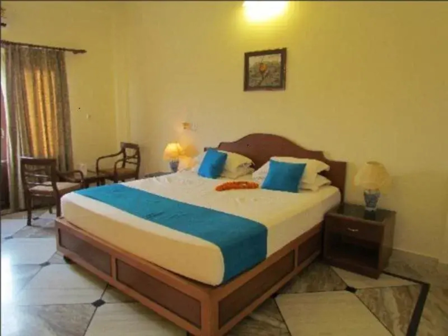 Hotel Surya Vilas Palace