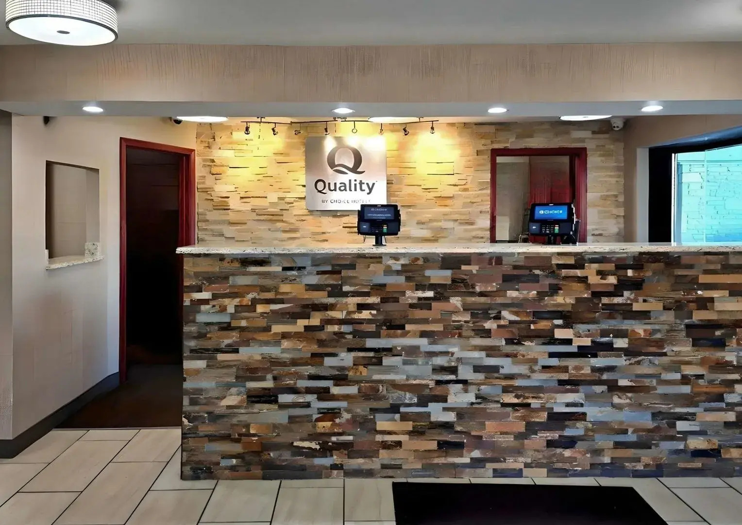 Crowne Plaza Cleveland Airport by IHG