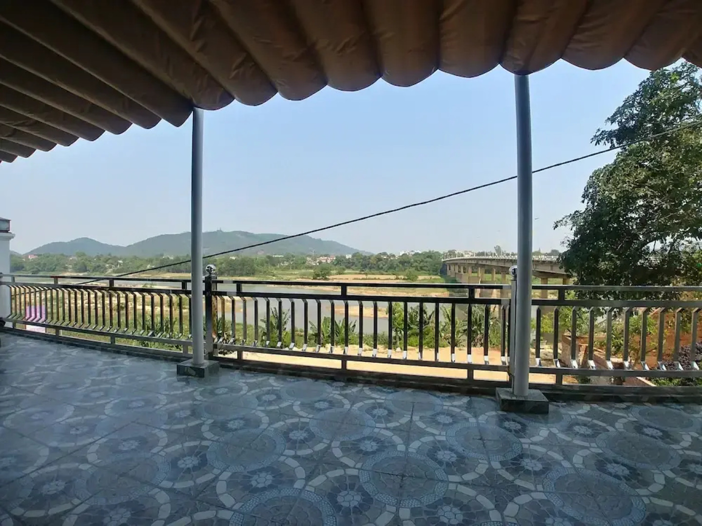 Thai Hoa Riverside Hotel