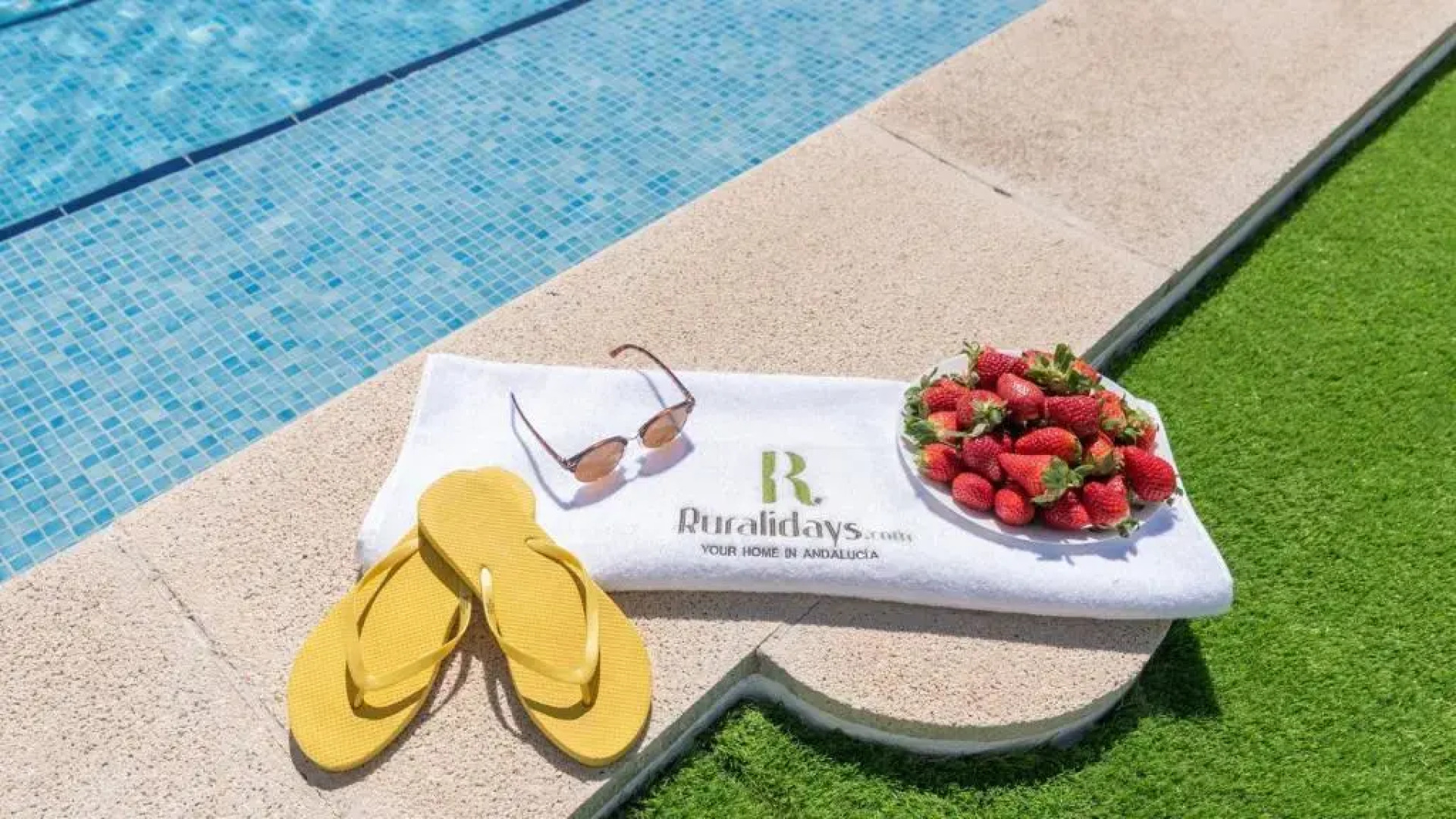 Cortijo Entre Pueblos Competa by Ruralidays