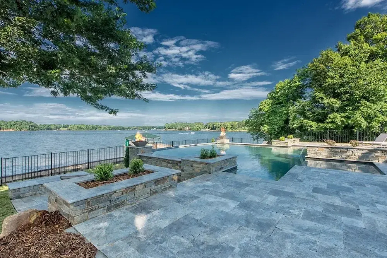 Azalea Retreat - The Cottage by Avantstay Pool