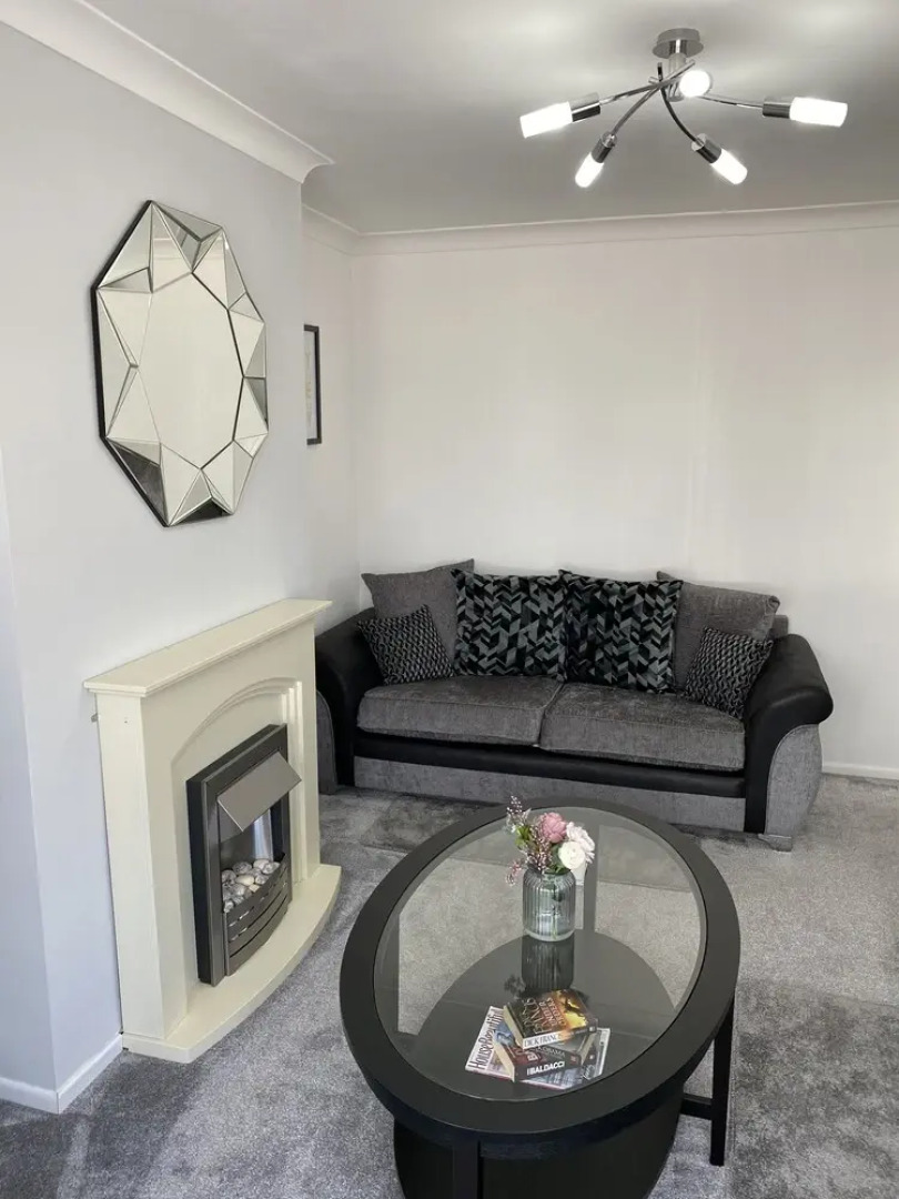 Inviting 2-Bed Bungalow