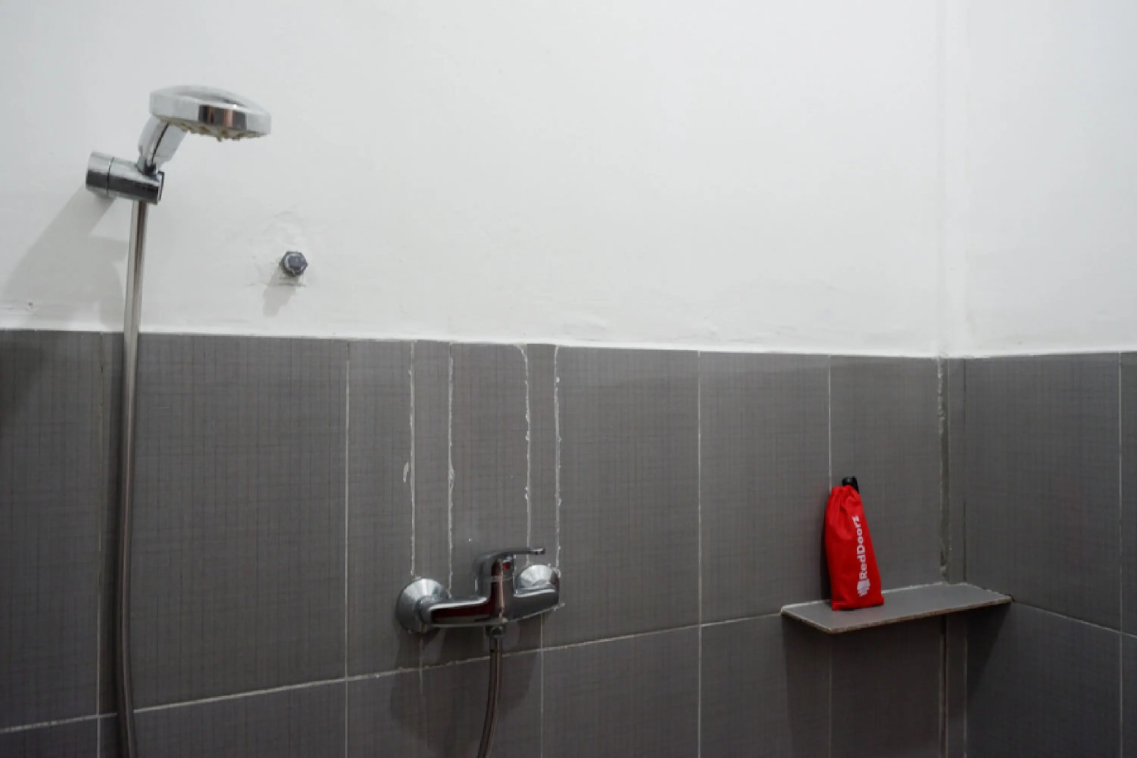 RedDoorz @ Tomia Island Wakatobi