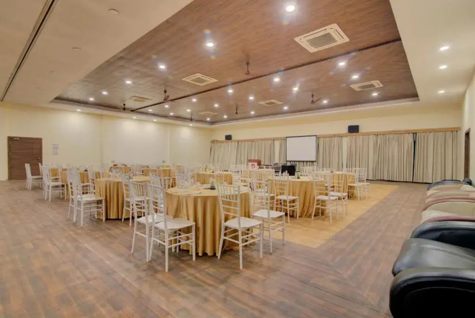 Manas Lifestyle Resort Igatpuri