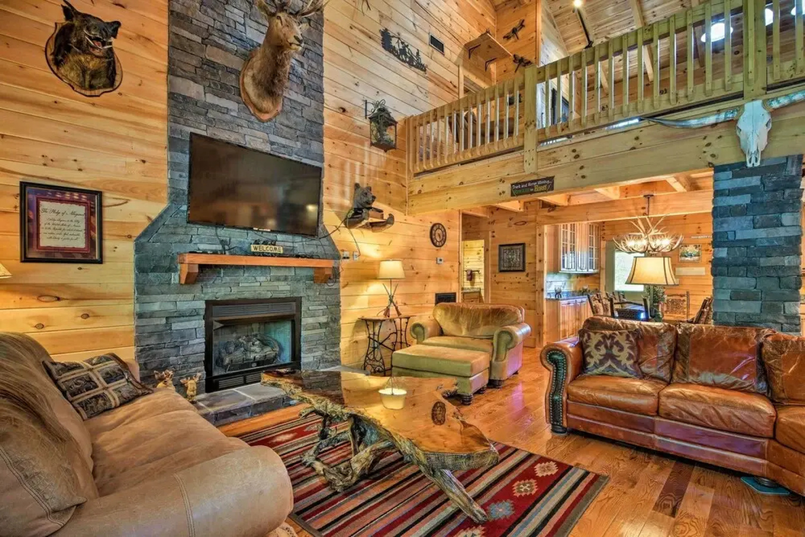 Trenton Cabin w/ Hot Tub - 14 Mi to Lookout Mtn!