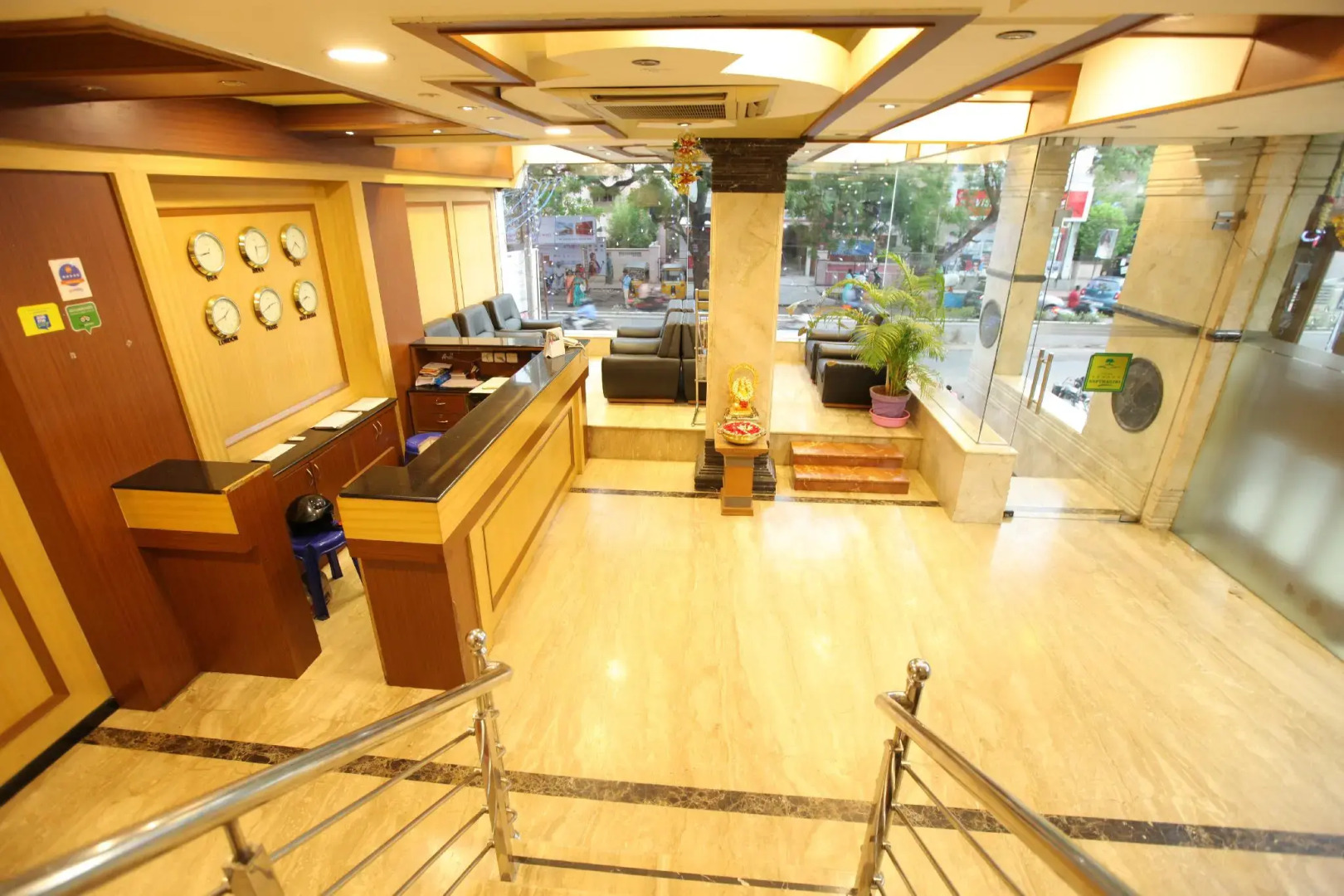 Hotel Arasan Sapthagiri