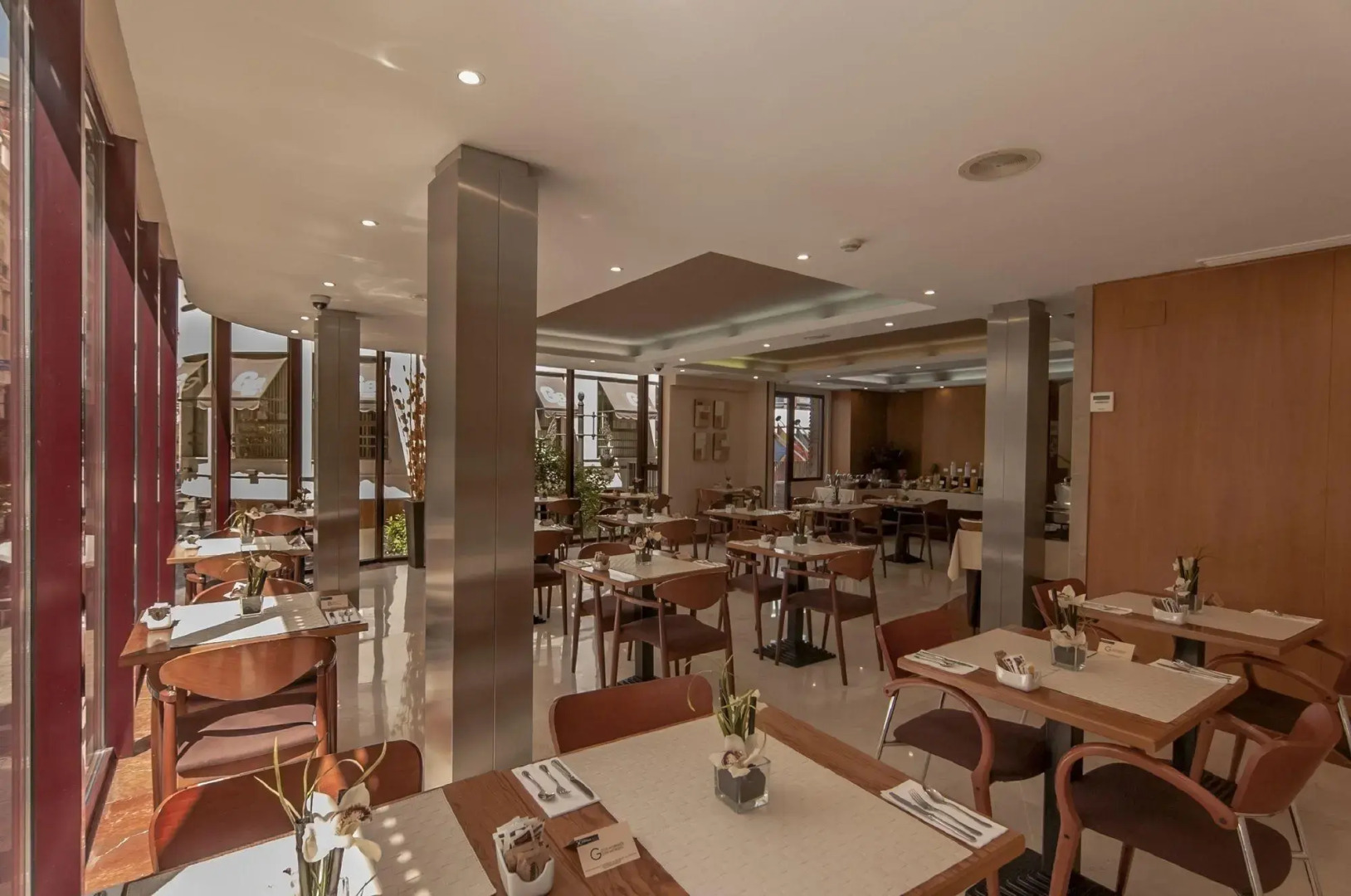 Отель RH Sorolla Centro