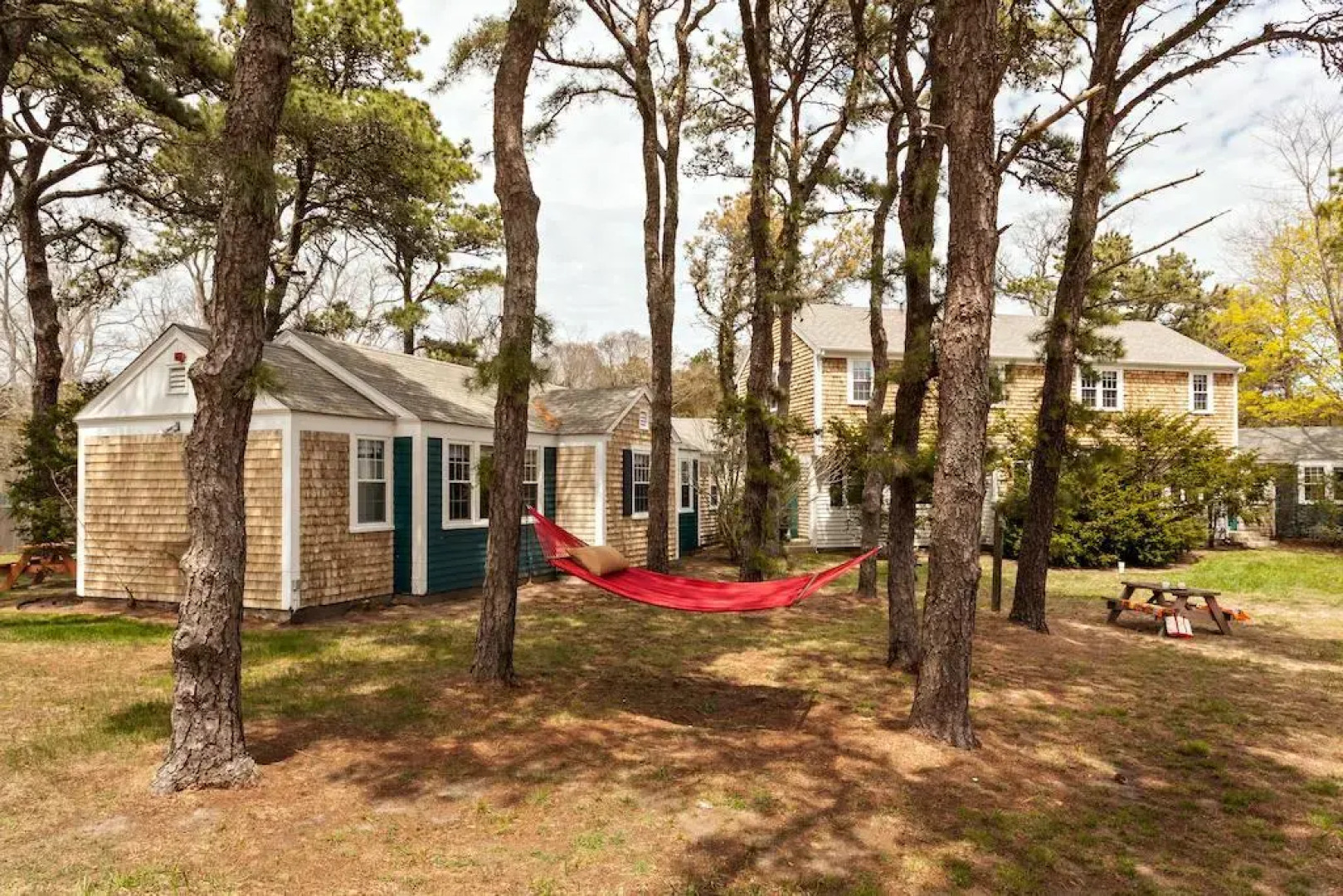 The Seagrove Suites & Guest Rooms