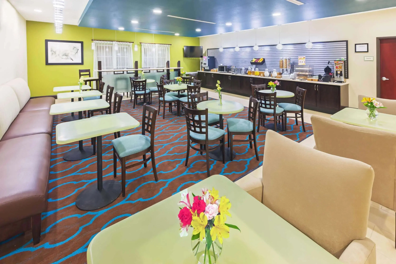 La Quinta Inn & Suites by Wyndham Floresville